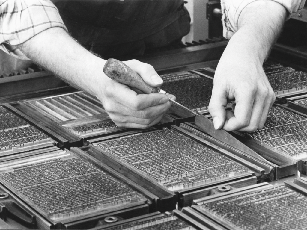 Vor wenigen Jahrzehnten wurden Satz und Druckstock noch mit der Hand hergestellt.